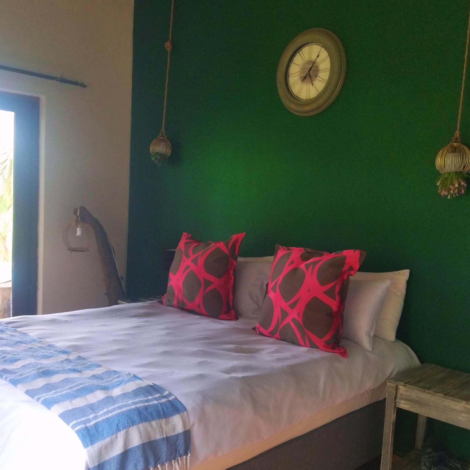 Patogeng Self Catering - Da Gama Dam View Villa White River Luaran gambar